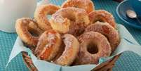 Guia da Cozinha - Receitas de rosquinha: 9 ideias que combinam com o caf&eacute; da tarde  Foto: Guia da Cozinha