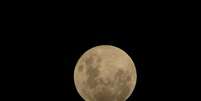 Num eclipse lunar penumbral, o fenômeno pode passar despercebido por apenas deixar a Lua menos luminosa (Imagem: caiostefamasca/Pixabay)  Foto: Canaltech