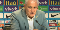 Tite em coletiva após anúncio dos convocados para a Copa do Mundo do Catar  Foto: Reprodução/CBF