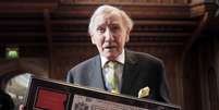 Leslie Phillips conta com mais de 150 filmes em seu currículo, ao longo de oito décadas de carreira  Foto: Reuters