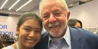 Licypriya Kangujam, que se encontrou com Lula, confrontou o ministro de Energia e Mudanças Climáticas do Reino Unido, que tentou 'fugir' da menina  Foto: Cortesia Licypriya Kangujam / BBC News Brasil
