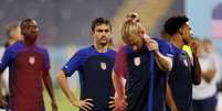 Seleção dos EUA treina neste domingo, 20, antes de estreia contra o País de Gales   Foto: Pedro Nunes / Reuters