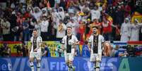 Jogadores alemães depois de sofrerem o gol da Espanha, no empate de domingo (Foto: GES/DFB)  Foto: Lance!