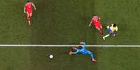 Gol anulado de Vinicius Jr contra a Sérvia: impedimento no início da jogada  Foto: Carl Recine/Reuters 