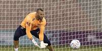 Treino da Seleção Brasileira no centro de treinamento em Doha - goleiro Weverton.  Foto: Lucas Figueiredo/CBF