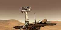 Rover investigando amostras marcianas para levar a análises na Terra  Foto: WikiImages / Pixabay