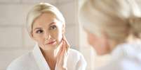 Menopausa: 5 dicas para manter a autoestima durante o climatério  Foto: Shutterstock / Saúde em Dia