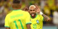 Neymar tem a postagem mais curtida da história do Twitter no Brasil  Foto: Carl Recine / Reuters