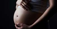 Na gravidez, mudanças neurológicas podem promover a ligação entre mãe e bebê   Foto: Pressmaster/envato / Canaltech
