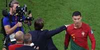 Federação Portuguesa nega que Cristiano Ronaldo pensa em deixar a Copa (Foto: ADRIAN DENNIS / AFP)  Foto: Lance!