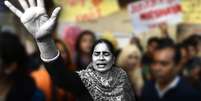 Mãe de uma vítima de estupro, Asha Devi, participou de protestos de rua  Foto: Getty Images / BBC News Brasil