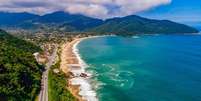 Praia de Boiçucanga, em São Sebastião, terá queima de fogos para festejar a virada do ano, dia 31 de dezembro. Litoral Norte espera 1,6 milhão de turistas.  Foto: Marcos Bonello - PM São Sebastião/Divulgação / Estadão