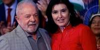 Lula e Simone Tebet durante a nomeação de ministros  Foto: REUTERS/Adriano Machado