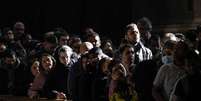 Fila no Vaticano para vel&oacute;rio de Bento XVI  Foto: ANSA / Ansa - Brasil