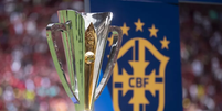 A taça da Supercopa do Brasil   Foto: Lucas Figueiredo/CBF