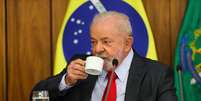 O presidente Lula em café com jornalistas defendeu a identificação e punição de quem invadiu os prédios públicos no domingo, 8  Foto: Wilton Junior / Estadão / Estadão