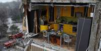Imagens como esta do interior da cozinha intacto após o ataque foram amplamente compartilhadas nas redes sociais  Foto: Yan Dobronosov / BBC News Brasil