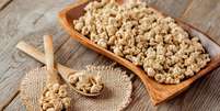 A prote&iacute;na texturizada de soja &eacute; uma excelente op&ccedil;&atilde;o para vegetarianos e veganos &ndash; Foto: Shutterstock  Foto: Guia da Cozinha