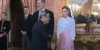 Letizia da Espanha fez questão de expressar o descontentamento com o embaixador do Irã  Foto: Reprodução
