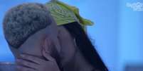 BBB 23: beijo de Larissa em Fred Desimpedidos agitou a web. 'Ficaram!'.  Foto: Reprodução, TV Globo/Globoplay / Purepeople