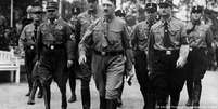 Hitler a caminho do Reichstag para sua posse como chanceler do Reich  Foto: DW / Deutsche Welle