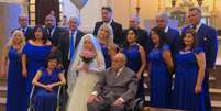 Felizes para sempre: idosos têm casamento na igreja após 60 anos juntos.  Foto: Reprodução/Arquivo pessoal / Bons Fluidos