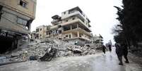 Destruição provocada por terremoto em Armanaz, na Síria  Foto: EPA / Ansa - Brasil