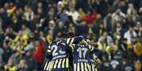 Fenerbahçe teve seu jogo adiado por conta do terremoto (Foto: Divulgação/Fenerbahçe)  Foto: Lance!