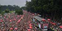 Em São Paulo, a prefeitura estima mais de 15 milhões de pessoas nas festas de rua deste ano  Foto: BRUNO ROCHAENQUADRARESTADÃO CONTEÚDO