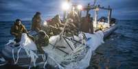 Navios e mergulhadores dos EUA ainda estão à procura de destroços de um balão abatido na costa da Carolina do Sul  Foto: Getty Images / BBC News Brasil