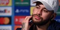 Neymar em coletiva de imprensa nesta segunda-feira (Foto: FRANCK FIFE / AFP)  Foto: Lance!