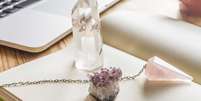 Tenha esses cristais em seu escrit&oacute;rio -  Foto: Shutterstock / Jo&atilde;o Bidu