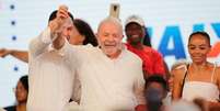 Posts usam vídeo desacelerado para mentir que Lula discursou bêbado na Bahia  Foto: ARISSON MARINHO 