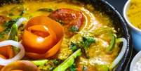 Moqueca de peixe, tradiconal, com os ingredientes certos e opção de peixes econômicos.  Foto: Bake and Cake Gourmet