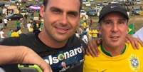 Eduardo Bolsonaro com João José Tafner  Foto: Redes sociais 