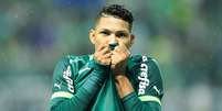 Rony garante vitória diante de valente São Bernardo e Palmeiras avança à semifinal   Foto: Vilmar Bannach /  