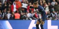 Neymar celebrando gol pelo Paris Saint-Germain (FRANCK FIFE/AFP)  Foto: Lance!