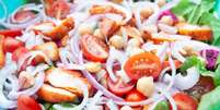 Salada de grão-de-bico com frango Foto: Guia da Cozinha