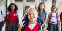 A família e a escola precisam se unir no combate ao preconceito   Foto: Ground Picture | ShutterStock / Bons Fluidos