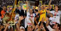 Corinthians: 1 t&iacute;tulo - 2012  Foto: Ari Ferreira/Lancepress! / Lance!