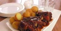 costelinha com molho barbecue  Foto: Guia da Cozinha