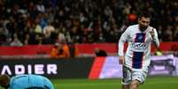 Messi celebra gol que abriu o placar no embate (Foto: CHRISTOPHE SIMON / AFP)  Foto: Lance!