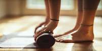 Dor na coluna? Saiba como a yoga pode ajudar -  Foto: Shutterstock / Saúde em Dia