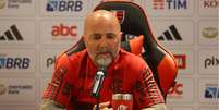 Sampaoli durante sua primeira coletiva como técnico do Flamengo  Foto: Reprodução/Instagram