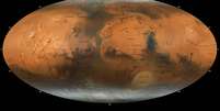 O mapa do planeta Marte, que uniu 3.000 fotos feitas pela sonda Hope, dos Emirados Árabes  Foto: 