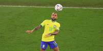 Daniel Alves está preso desde o dia 20 de janeiro por suposta agressão sexual  Foto: Reuters