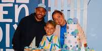 Carol Dantas, Neymar e Davi Lucca, o filho do ex-casal  Foto: @Instagram