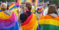 Parada do Orgulho LGBT+ de SP reivindica direitos e celebra pessoas LGBTQIA+  Foto: iStock