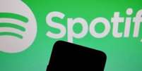 Spotify teria feito anúncio contra PL que visa regularizar informações disseminadas na internet  Foto: Poder360