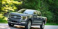 Ford F-150 est&aacute; dispon&iacute;vel em duas vers&otilde;es de acabamento e parte de R$ 480 mil.  Foto: Ford / Guia do Carro